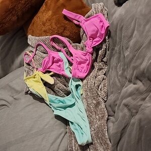 Xhilaration Ribbed knot front one piece cut out